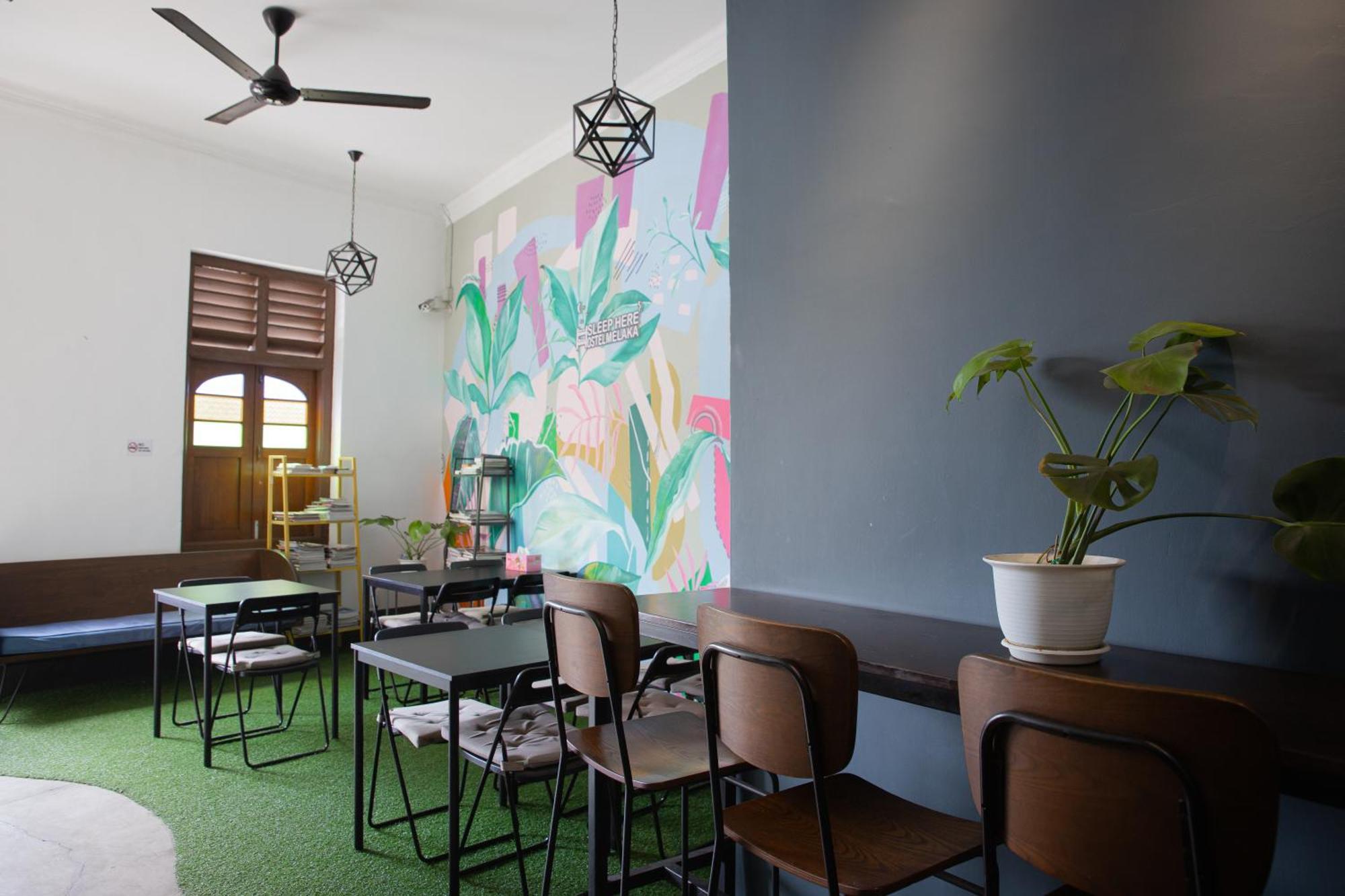 Sleep Here Hostel, Melaka Zewnętrze zdjęcie